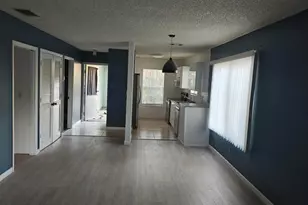 1781 SE Balmoral Ct, Port Saint Lucie, FL 34952 - Photo 12