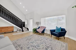 17421 Spring Tree Ln, Boca Raton, FL 33487 - Photo 10