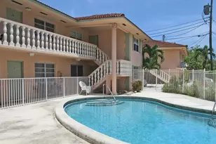 431 W Camino Real, Boca Raton, FL 33432 - Photo 2