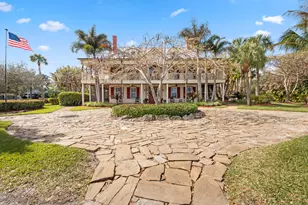 2515 N Indian River Dr, Fort Pierce, FL 34946 - Photo 4