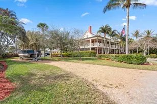 2515 N Indian River Dr, Fort Pierce, FL 34946 - Photo 8