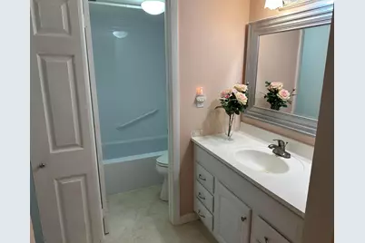 1101 Colony Point Circle #108, Pembroke Pines, FL 33026 - Photo 14