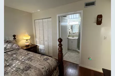 1101 Colony Point Circle #108, Pembroke Pines, FL 33026 - Photo 20