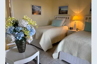 31 Sheffield B, West Palm Beach, FL 33417 - Photo 4