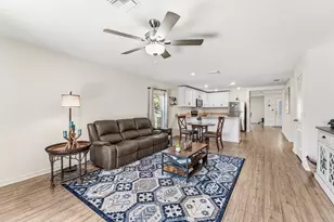 1652 SW Penrose Ave, Port Saint Lucie, FL 34953 - Photo 10