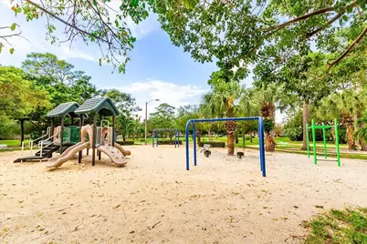 709 7th Lane, Palm Beach Gardens, FL 33418 - Photo 42