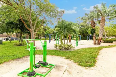 709 7th Lane, Palm Beach Gardens, FL 33418 - Photo 40