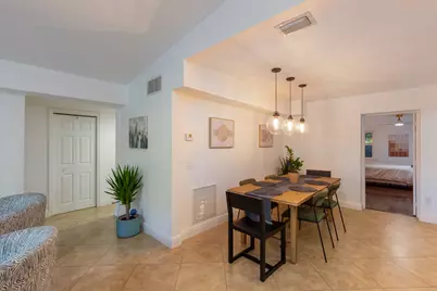 327 Dartmouth Drive, Lake Worth Beach, FL 33460 - Photo 10
