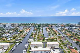 911 Gardenia Dr E, Delray Beach, FL 33483 - Photo 28