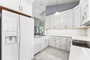 5791 Parkwalk Cir W, Boynton Beach, FL 33472 - Photo 12