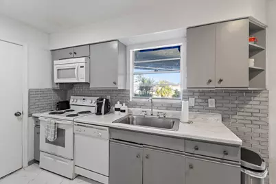 552 SW Banks Terrace, Port Saint Lucie, FL 34953 - Photo 12