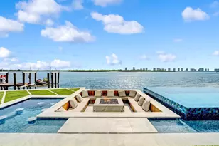 712 Lakeside Cir, North Palm Beach, FL 33408 - Photo 8