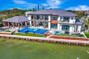 712 Lakeside Cir, North Palm Beach, FL 33408 - Photo 6