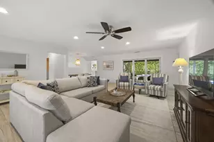 52 PineHill Trail E, Tequesta, FL 33469 - Photo 8