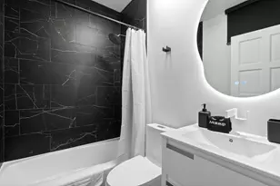 516 Royal Plaza Dr, Fort Lauderdale, FL 33301 - Photo 20