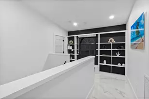 516 Royal Plaza Dr, Fort Lauderdale, FL 33301 - Photo 14