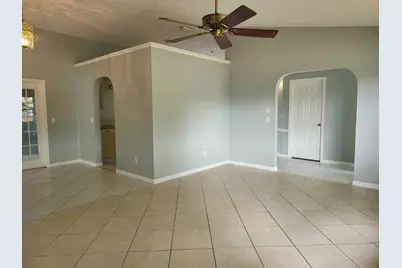 349 SE Fallon Drive, Port Saint Lucie, FL 34983 - Photo 6