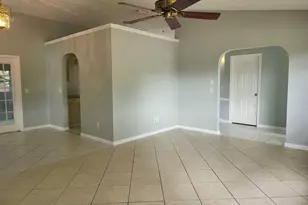 349 SE Fallon Dr, Port Saint Lucie, FL 34983 - Photo 6