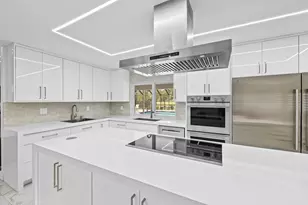 10603 Boca Woods Ln, Boca Raton, FL 33428 - Photo 6