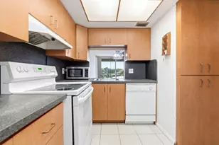 109 Royal Pk Dr, Fort Lauderdale, FL 33309 - Photo 8