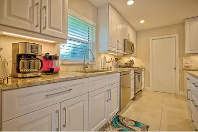 455 S Country Club Drive, Atlantis, FL 33462 - Photo 4