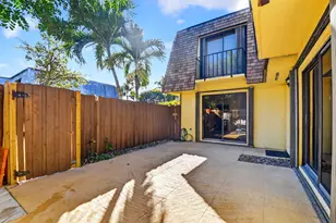 198 Lake Arbor Dr, Palm Springs, FL 33461 - Photo 40