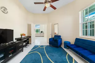 11905 Fountainside Cir, Boynton Beach, FL 33437 - Photo 10