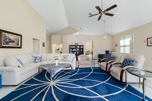 11905 Fountainside Cir, Boynton Beach, FL 33437 - Photo 14