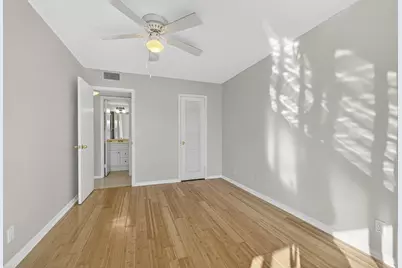 149 Hastings I, West Palm Beach, FL 33417 - Photo 12