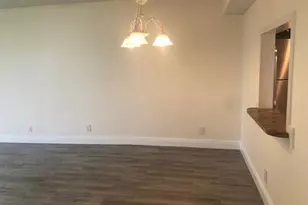 9235 SW 8th St, Boca Raton, FL 33428 - Photo 4