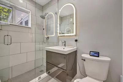 14 NE 26 Court, Wilton Manors, FL 33334 - Photo 28