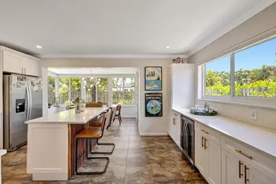 14 NE 26 Court, Wilton Manors, FL 33334 - Photo 6