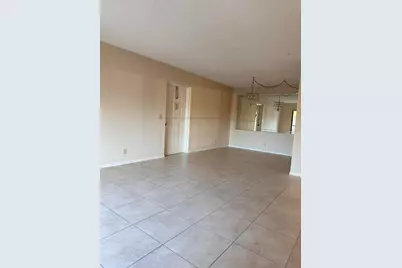 812 Sky Pine Way #B2, Greenacres, FL 33415 - Photo 2