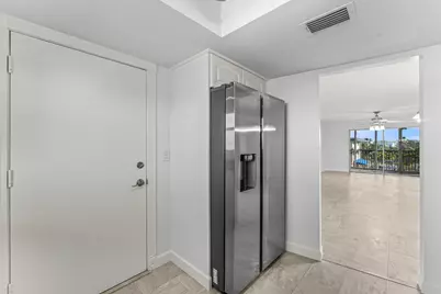 124 Shore Court #303, North Palm Beach, FL 33408 - Photo 10