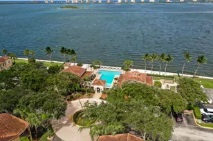 1020 Lake Shore Dr, Lake Park, FL 33403 - Photo 26