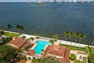 1020 Lake Shore Dr, Lake Park, FL 33403 - Photo 30