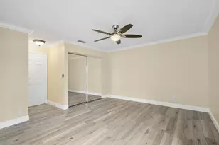 11 Lexington Ln E, Palm Beach Gardens, FL 33418 - Photo 14