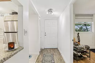 250 NW 67th St, Boca Raton, FL 33487 - Photo 18