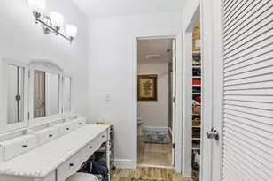 250 NW 67th St, Boca Raton, FL 33487 - Photo 26