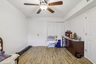 250 NW 67th St, Boca Raton, FL 33487 - Photo 16