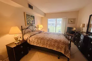 21 Abbey Ln, Delray Beach, FL 33446 - Photo 10