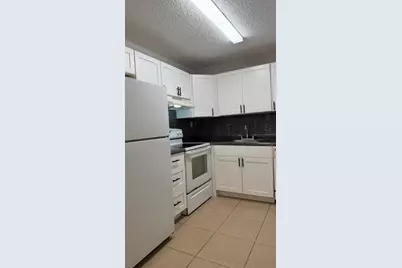 410 Meadows Circle #410, Boynton Beach, FL 33436 - Photo 10