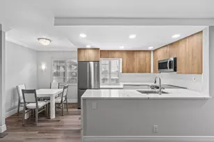 637 Normandy, Delray Beach, FL 33484 - Photo 8