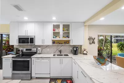 34 Southport Lane #A, Boynton Beach, FL 33436 - Photo 6