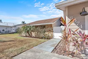 8074 SE River Ln, Stuart, FL 34997 - Photo 2