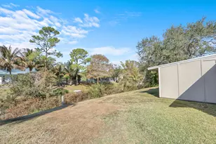 8074 SE River Ln, Stuart, FL 34997 - Photo 36