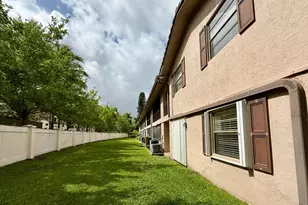 3307 NW 108th Dr, Coral Springs, FL 33065 - Photo 24