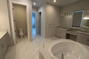 9292 Crestview Cir, West Palm Beach, FL 33412 - Photo 12