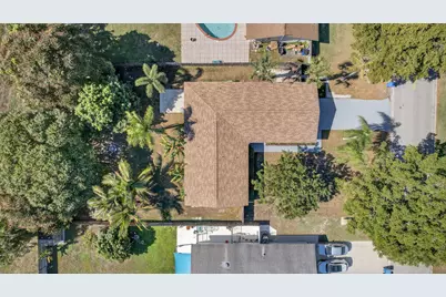 102 Meadowlark Drive, Royal Palm Beach, FL 33411 - Photo 40