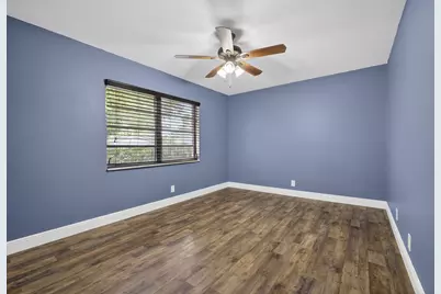 102 Meadowlark Drive, Royal Palm Beach, FL 33411 - Photo 24